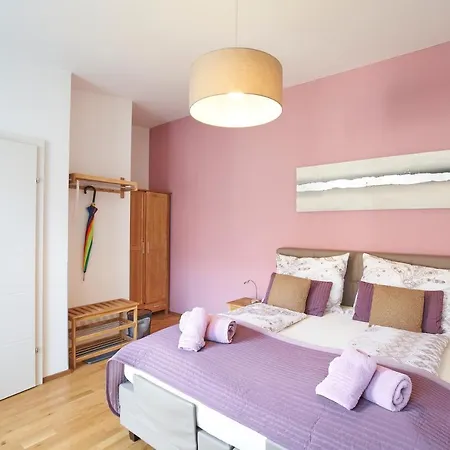 Frühstückspension Gästezimmer Victoria Linsberg