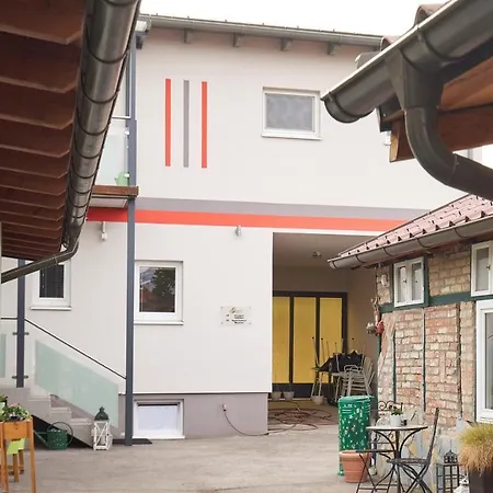 Gaestezimmer Victoria 4*