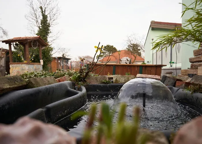 Gaestezimmer Victoria Bed & Breakfast 4*